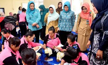 Warga Binaan Perempuan Klas II A Medan dapat Pelatihan Membatik